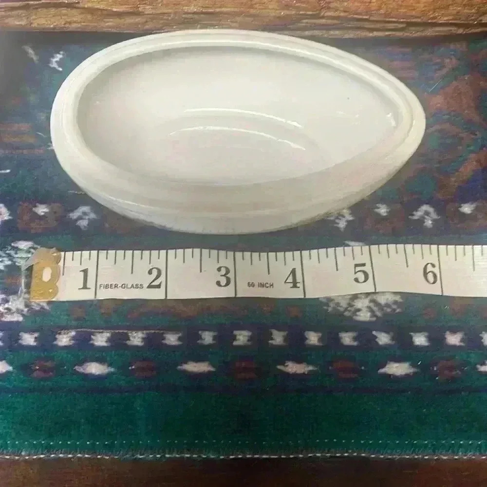 Vintage porcelain, handpainted egg. Perfect condition. - Picture 5 of 8
